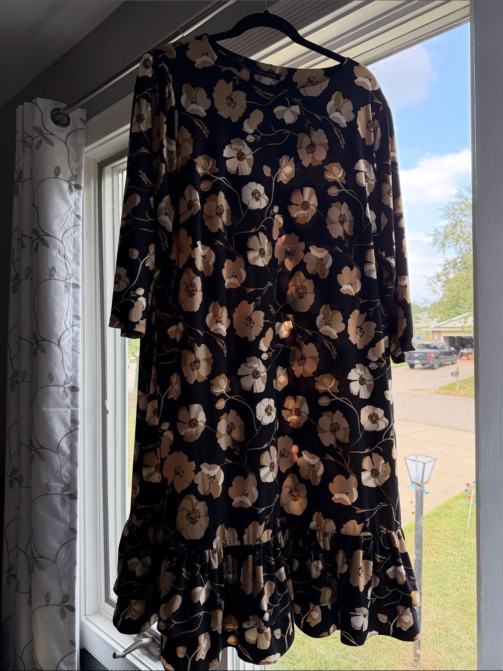 Tommy Hilfiger Black Floral Long-Sleeve Ruffle-Hem Dress